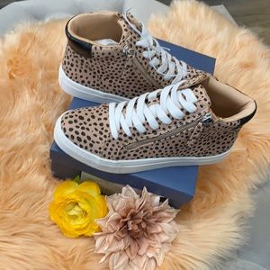 NEW! Brooklin Leopard Zipper High Top Sneakers